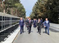 TBMM-in nümayəndə heyəti Fəxri xiyabanı, Şəhidlər xiyabanını və “Türk şəhidliyi” abidəsini ziyarət edib