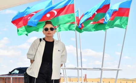 Mehriban Əliyeva öz fəaliyyəti ilə önəmli bir tarix yazır