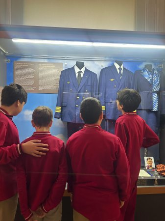 Milli Azərbaycan Tarixi Muzeyində Ümummilli lider Heydər Əliyevin anım günü ilə əlaqədar “Sən elə bir zirvəsən ki,…” adlı tədbir keçirilib