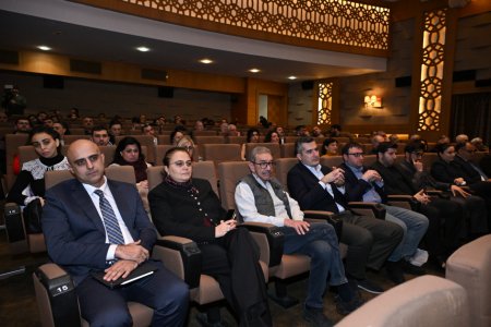“Kapitan və Xəzər dənizi” tarixi-sənədli filminin premyerası olub “Kapitan və Xəzər dənizi” tarixi-sənədli filminin premyerası olub