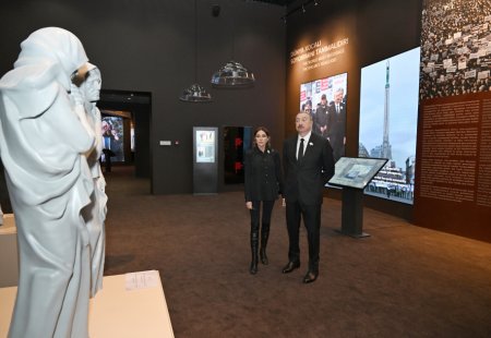 Prezident İlham Əliyev Xocalı Soyqırımı Memorialının açılışında iştirak edib Prezident İlham Əliyev Xocalı Soyqırımı Memorialının açılışında iştirak edib