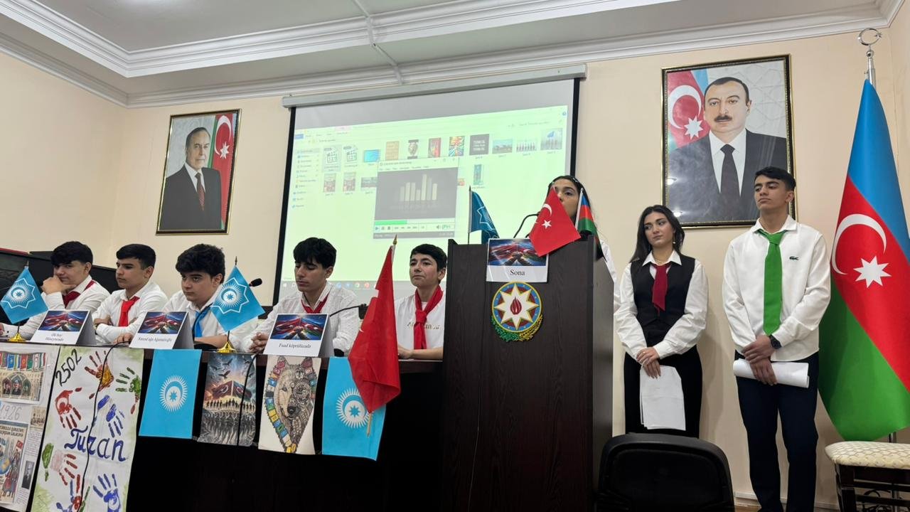 Azərbaycan Maliyyə-İqtisad Kollecində Birinci Türkoloji Qurultayın 100 illik yubileyinə həsr olunmuş möhtəşəm tədbir keçirildi